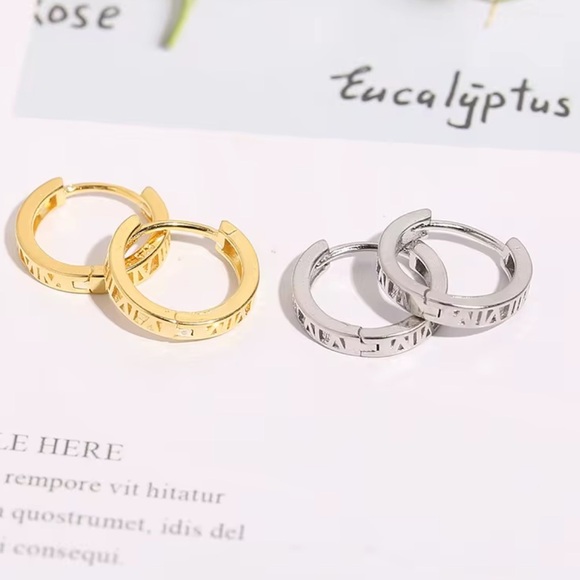 925 sterling  Silver  Gold Plated Roman Numeral Hoop Earrings - Picture 2 of 5